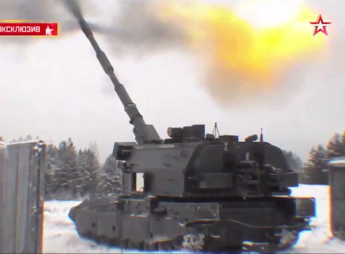 2S25 Koalitsiya-SV là sự kế thừa từ các hệ thống 2S19 Msta-S, nó được thiết kế để phá hủy sở chỉ huy, tổ hợp phòng không và tên lửa, trung tâm liên lạc, xe bọc thép, cũng như lực lượng mặt đất của đối phương.