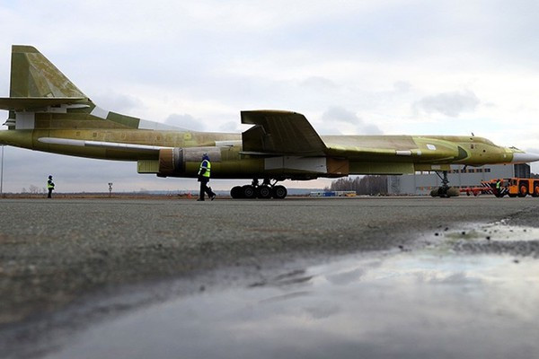 Việc sản xuất mới Tu-160 cũng như nâng cấp Tu-22M3 và Tu-95MS càng có ý nghĩa hơn khi chương trình máy bay ném bom tương lai PAK DA của Nga đang chậm trễ.