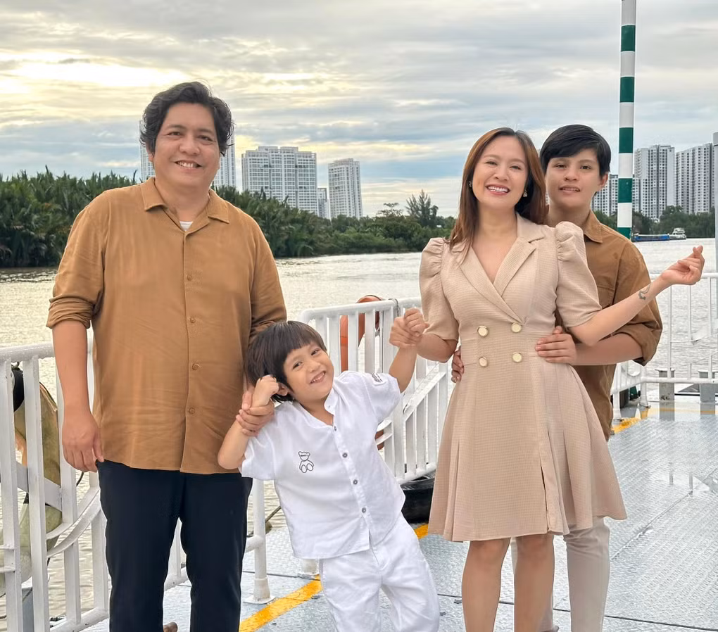 Chuyen hau truong qua tiet lo cua dao dien “Lo lem thoi @”-Hinh-7