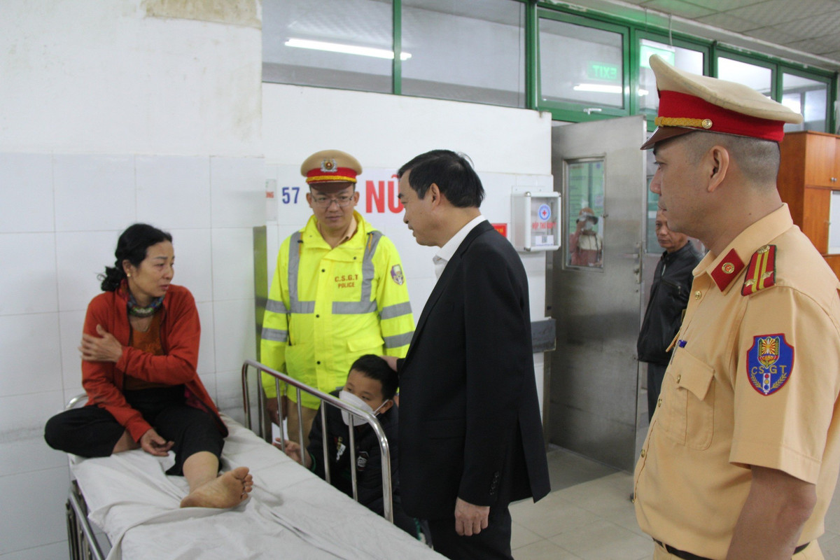 Vu tai nan kinh hoang tren cao toc La Son - Tuy Loan: Tai xe khai gi?-Hinh-4