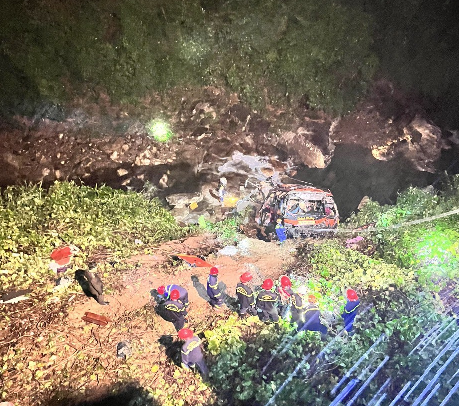 Vu tai nan kinh hoang tren cao toc La Son - Tuy Loan: Tai xe khai gi?