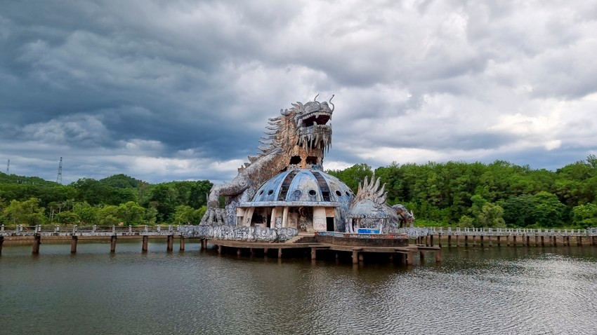 Tuong rong noi tieng o Hue tung len bao My sap bi ban sat vun-Hinh-2