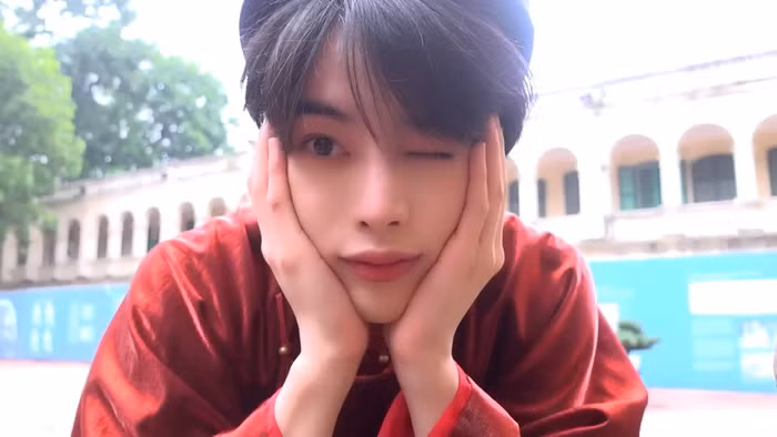 Hanbin Ngo Ngoc Hung ghi diem khi quang ba hinh anh Viet Nam-Hinh-10