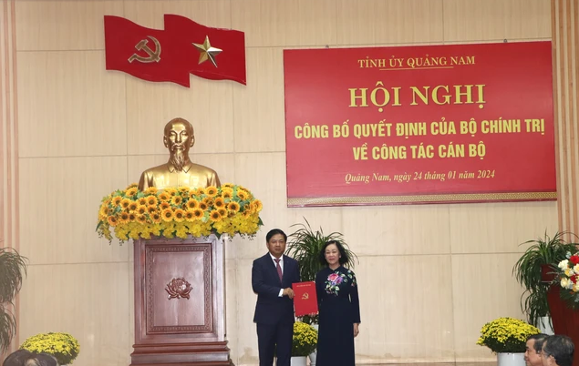 Chan dung tan Bi thu Tinh uy Quang Nam Luong Nguyen Minh Triet