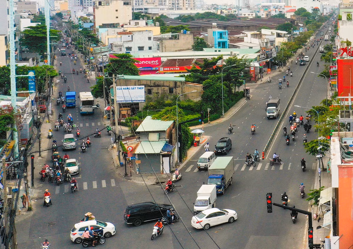 Can canh can nha 4 mat tien giua nga tu o Sai Gon duoc den bu 5,1 ti dong-Hinh-13