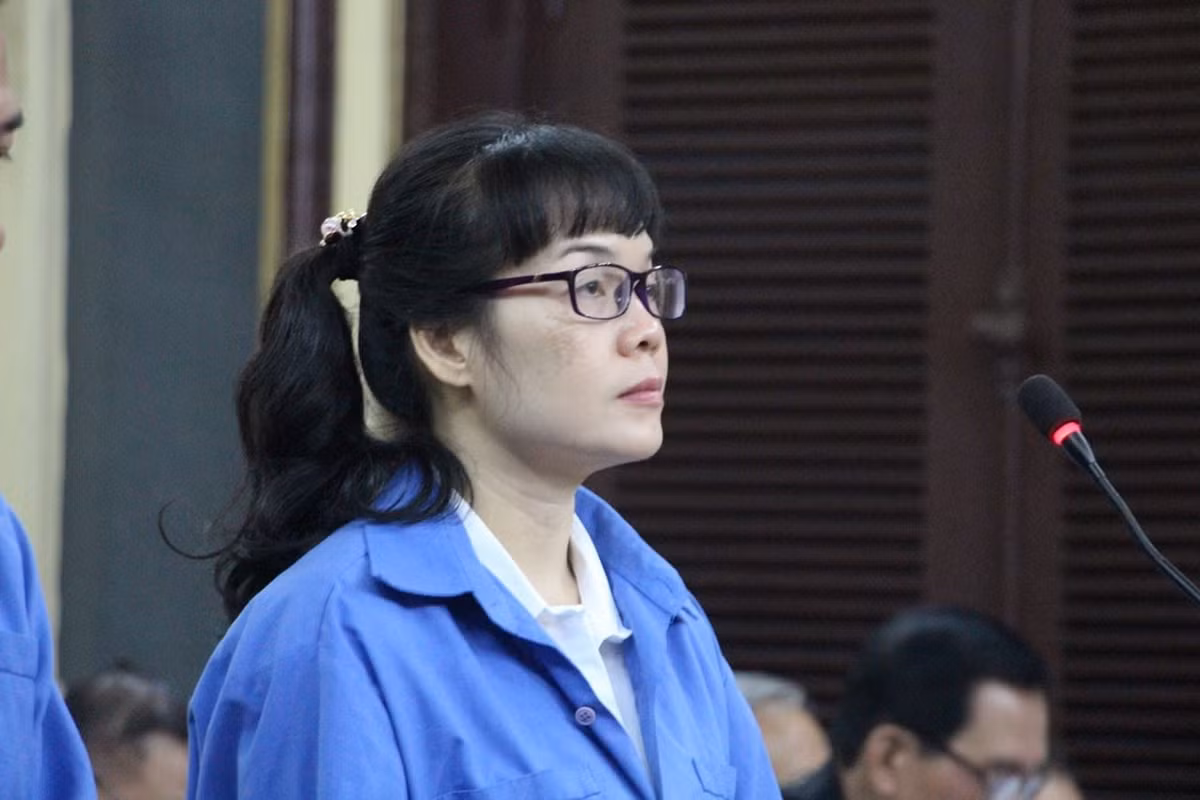 Huỳnh Thị Huyền Như "mất trí nhớ" trong phiên tòa Navibank. Nguồn ảnh: Người Đưa Tin