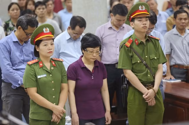 Bị cáo Châu Thị Thu Nga tại phiên sơ thẩm. Nguồn ảnh: TTVH