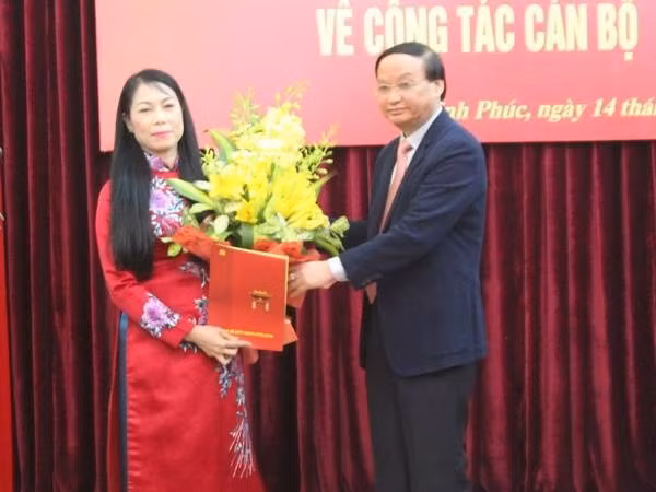 Tháng 5/2015, bà Hoàng Thị Thúy Lan được Bộ Chính trị điều động, chỉ định giữ chức Bí thư Tỉnh uỷ Vĩnh Phúc nhiệm kỳ 2010-2015 và tái đắc cử nhiệm kỳ 2015-2020. Ngoài chức vụ Bí thư Tỉnh ủy, bà Lan còn là Trưởng đoàn đại biểu Quốc hội tỉnh Vĩnh Phúc.