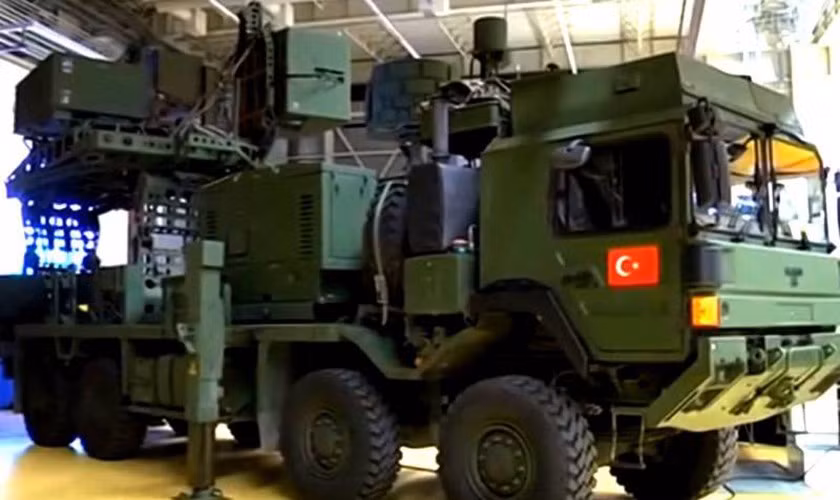 Từ khi ký hợp đồng mua S-400, Thổ Nhĩ Kỳ chưa nhận được một chút lợi ích về mặt quốc phòng nào, trong khi đó lại bị Mỹ “hất cẳng” khỏi chương trình máy bay chiến đấu F-35.