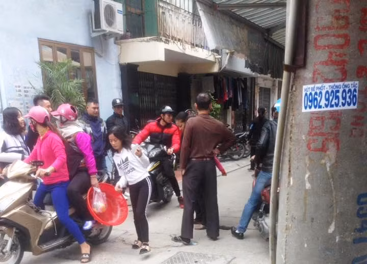 Hai Phong: Bat giu doi tuong dam trong thuong Pho truong CA phuong