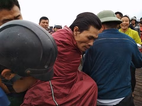 Nhay cau Bai Chay, mot nguoi dan ong thoat chet hi huu-Hinh-3