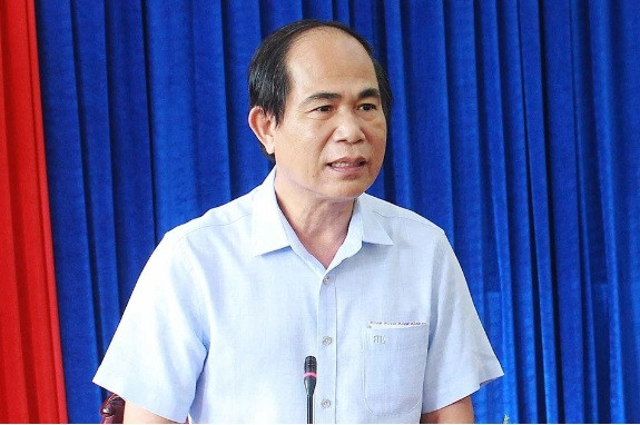 Ông Thành cũng đã vi phạm nguyên tắc tập trung dân chủ, quy chế làm việc và quy định của Đảng, pháp luật của Nhà nước khi kết luận, ký một số văn bản vi phạm các quy định pháp luật về đầu tư, đấu thầu, đất đai, nhà ở, lâm nghiệp, xây dựng, quy hoạch. Những vi phạm, khuyết điểm của Ban cán sự đảng UBND tỉnh Gia Lai các nhiệm kỳ 2016-2021, 2021-2026 và ông Võ Ngọc Thành đã gây hậu quả nghiêm trọng, dư luận xấu trong xã hội, làm giảm uy tín của cấp ủy, chính quyền địa phương và cá nhân ông Thành. 