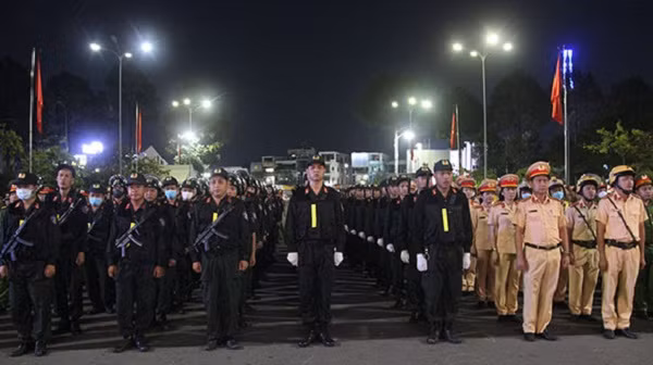 Quá trình tổ chức thực hiện phải chú ý đúc rút kinh nghiệm nhằm bổ sung, hoàn chỉnh quy trình, quy chế phối hợp giữa các lực lượng nhằm nâng cao hơn nữa chất lượng, hiệu quả công tác tuần tra, kiểm soát, từng bước xây dựng thương hiệu “lực lượng 161” thực sự là “quả đấm thép” của Công an Đồng Nai. 