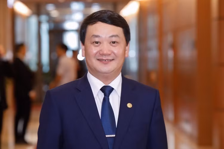 Ủy viên Trung ương Đảng, Bộ trưởng, Chủ nhiệm Ủy ban Dân tộc Hầu A Lềnh 