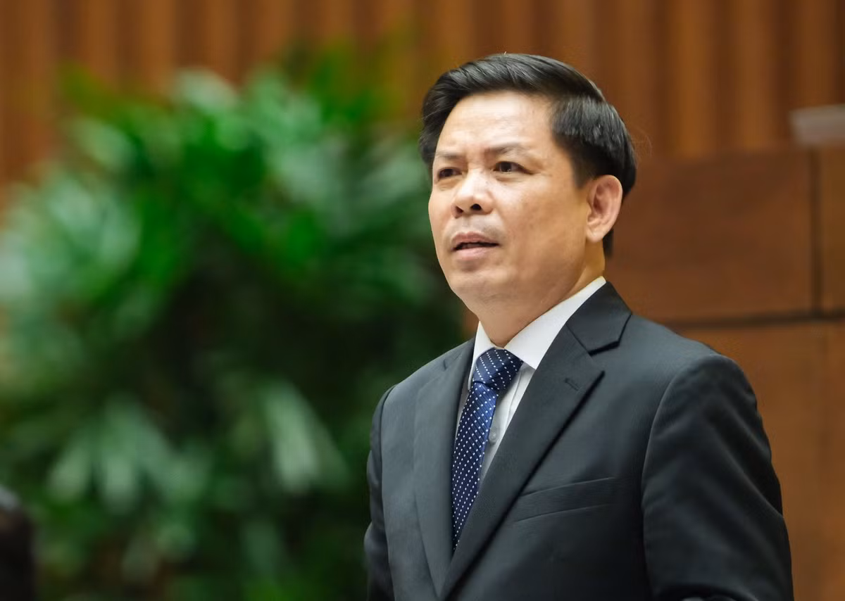 Ngày 30/1/2021: Tại Đại hội đại biểu toàn quốc lần thứ XIII của Đảng, ông Thể được bầu là Ủy viên Trung ương Đảng khóa XIII, nhiệm kỳ 2021-2026. 