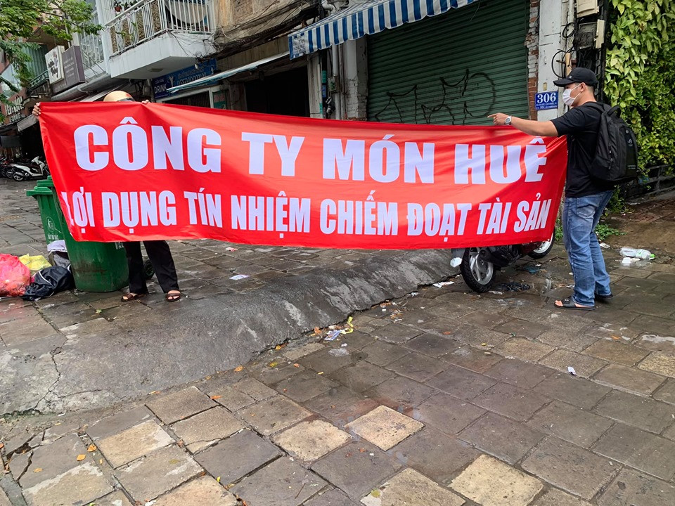 Chu chuoi nha hang Mon Hue bi to no nha cung cap hang chuc ty la ai?