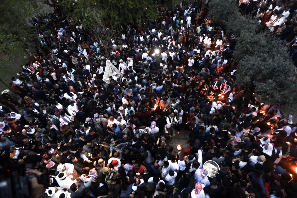 Họ sẽ tập trung cầu nguyện trong lễ mừng năm mới tại ngôi đền Lalish ở huyện Sheyhan, Mosul.