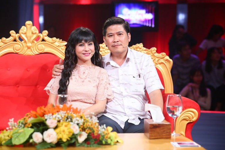 Để có được sự nghiệp vững vàng như ngày hôm nay, Cát Phượng đã trải qua nhiều khó khăn. Dẫu vậy, cô luôn thể hiện là người có bản lĩnh. Thời điểm chưa có tên tuổi, cô may mắn được Phước Sang giúp đỡ, giao loạt vai chính. Ảnh: Vnmedia