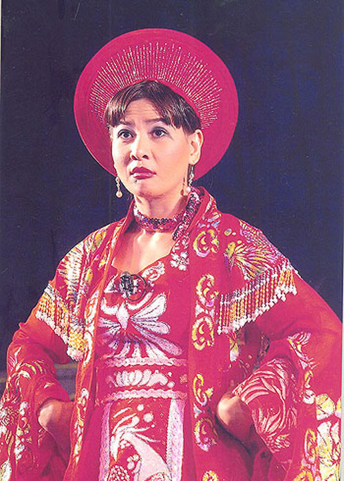 Theo Zing, sau “Đất phương Nam”, Cát Phượng xuất hiện phần lớn trên sân khấu kịch. Cô được đánh giá có lối diễn duyên dáng, sống hết mình với nhân vật. Ảnh: Nguoilaodong