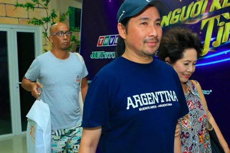 8 người con của danh ca đều ủng hộ mẹ hoạt động nghệ thuật. Ảnh: Một thế giới