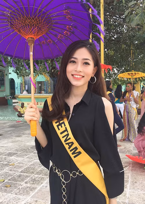 Phương Nga đang nhận được sự ủng hộ như vũ bão từ khán giả quê nhà.