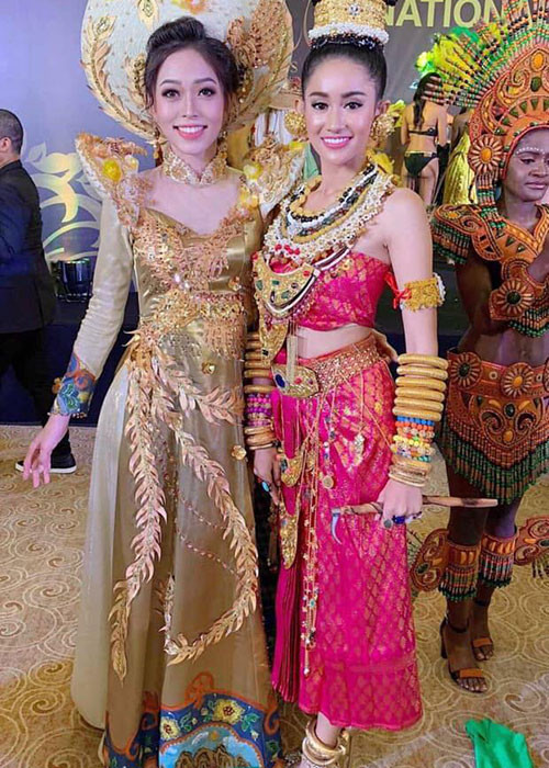 Những ngày qua, cư dân mạng quốc tế nghi ngờ bức ảnh Bùi Phương Nga có dấu hiệu bình chọn tự động. Hiện, ban tổ chức chưa lên tiếng về vấn đề này.