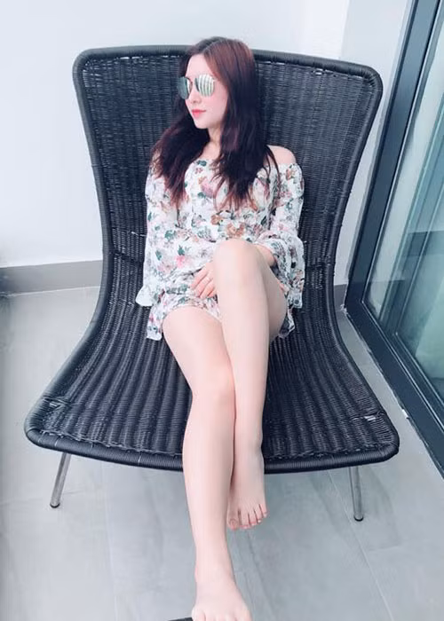 Dự án phim ảnh có sự góp mặt của Vy Hảo gồm: "Làng ế vợ", "Tết này đi đâu", "Hoán đổi", "Vú em tập sự", "Hãy nói yêu em".