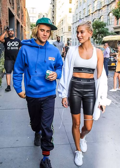 Hiện tại Justin Bieber - Hailey Baldwin là một trong những cặp đôi được săn đón nhất Hollywood.