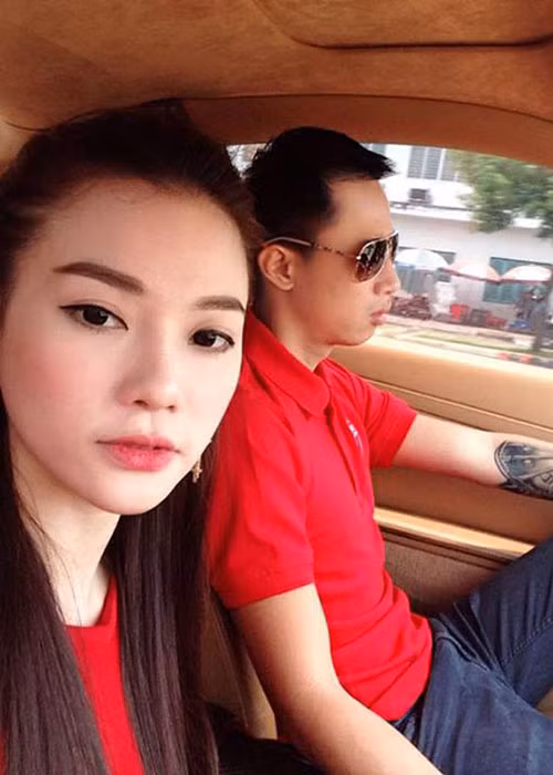 Sau thời gian không còn tìm được tiếng nói chung, Thu Thủy và chồng quyết định ly hôn. Nói về cuộc sống làm mẹ đơn thân, nữ ca sĩ bày tỏ cô một mình nuôi con vui hơn khi sống cùng chồng cũ. Ảnh: FBNV