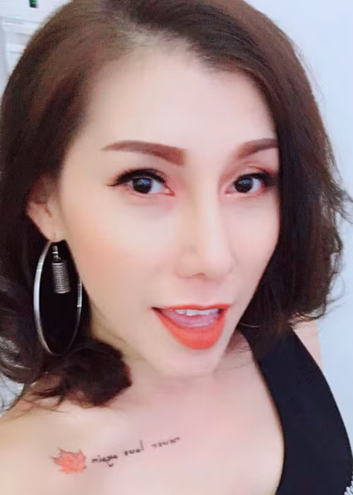 Dau chi Ivy Tran, nhieu sao Hollywood cung bien chung hau nang nguc