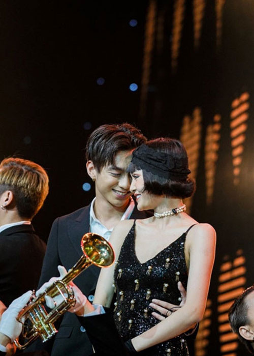 Hiền Hồ cũng là bạn gái cũ của Soobin Hoàng Sơn.