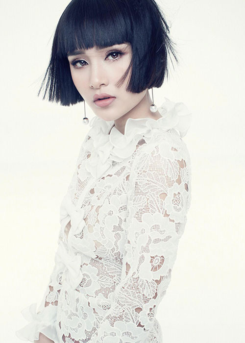 Sau mối tình ồn ào với Soobin Hoàng Sơn, Hiền Hồ vẫn chưa công khai thêm mối tình nào.