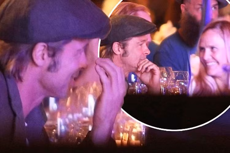 Tại một sự kiện ở Los Angeles, Brad Pitt bị bắt gặp mải mê trò chuyện cùng Sat Hari Khalsa. Cả hai sau đó còn ra về cùng nhau lúc tối muộn. Ảnh: Dailymail