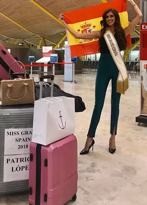 Theo ban tổ chức, sau khi hoàn tất thủ tục ghi danh, thí sinh sẽ di chuyển đến Bagan để tham gia phần thi trình diễn trang phục dân tộc. Đêm chung kết sẽ diễn ra tại Yangon vào ngày 25/10. Ảnh: Globalbeauties