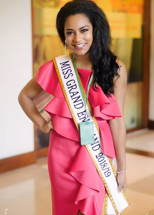 Năm nay là năm thứ 6 cuộc thi Hoa hậu Hòa bình Quốc tế được tổ chức. Dù còn khá non trẻ nhưng cuộc thi này đang ngày càng khẳng định được uy tín, chất lượng. Ảnh: Fanpage