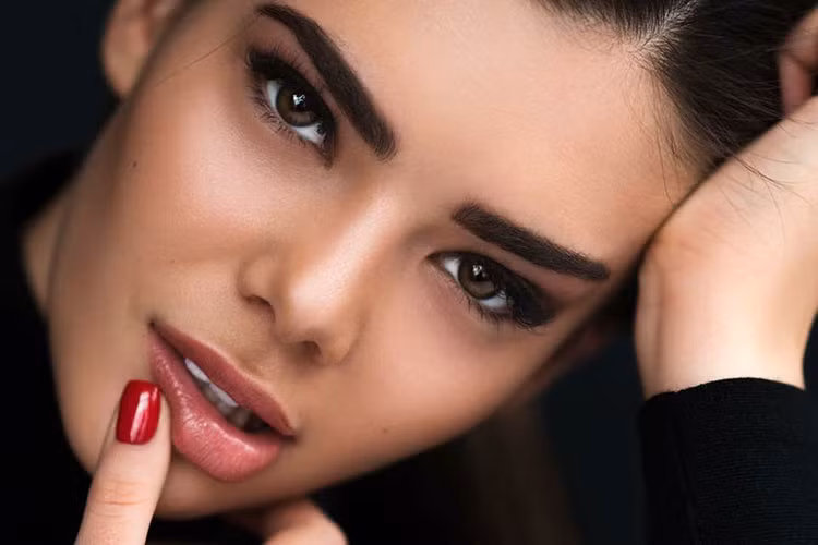 Theo sau đại diện Venezuela là người đẹp 20 tuổi đến từ Moldova - Daniela Marin.