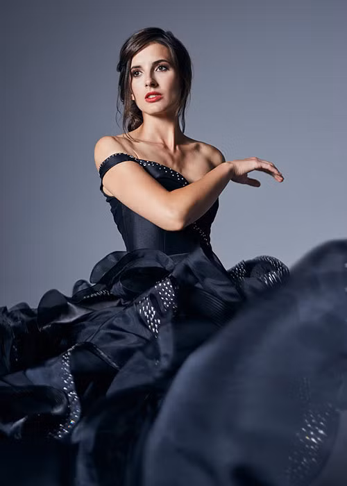 Đại diện Ba Lan từng 3 lần giành chiến thắng Hoa hậu Quốc tế. Năm nay, Marta Pałucka cũng được đánh giá cao với vị trí dự đoán là 7.