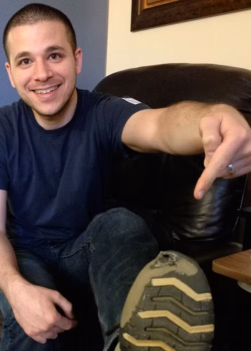 Zack có một trang blog cá nhân chia sẻ đến khán giả thông tin và hình ảnh đời thường của anh. Ảnh: Blog nhân vật 