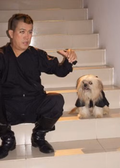 Bộ phim “Siêu sĩ, ca mẫu, nhà con học và khoa chó” của đạo diễn Nhất Trung lại có tựa đề gồm các từ được sắp xếp một cách lạ lùng. Ảnh: Người lao động