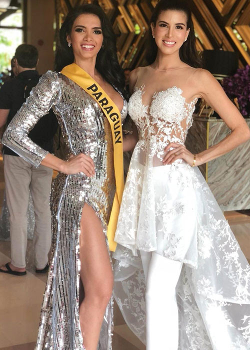 Hình ảnh Clara Sosa bên Hoa hậu Hòa bình Quốc tế 2017 Maria Jose Lora.