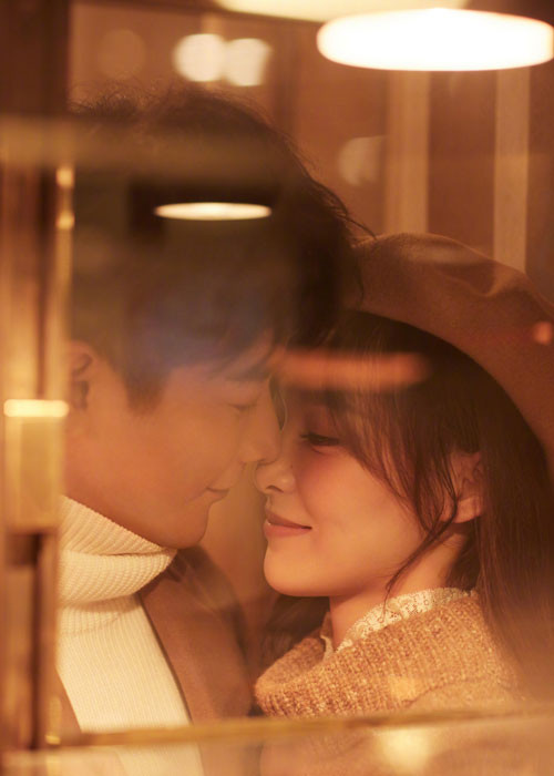 La Tấn và Đường Yên còn từng hợp tác trong phim "Nữ đặc công X (2013), "Người tình kim cương"(2015), "Cẩm Tú Vị Ương" (2016) và "Quy khứ lai" (2018)