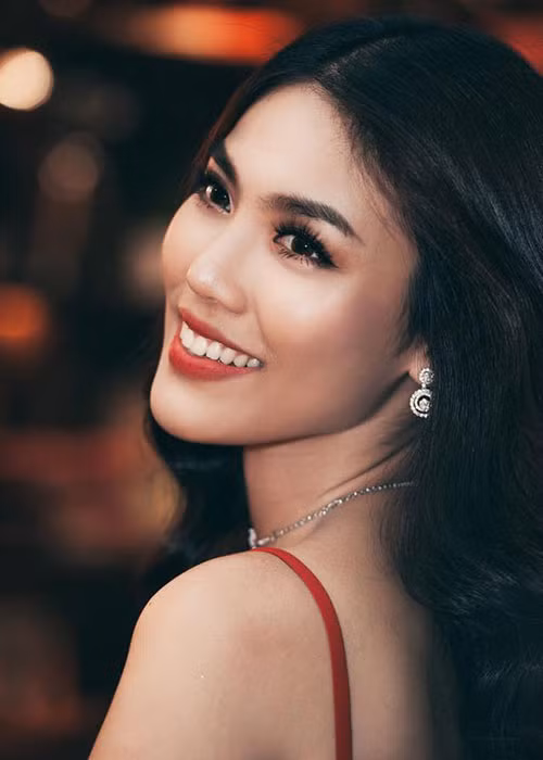 Day la ly do quy ong nao cung muon cuoi Hoa khoi Lan Khue