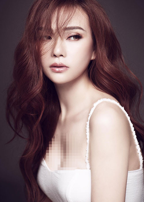 Thu Thủy có nhiều điểm chung với Phạm Quỳnh Anh. Cả hai bằng tuổi, cùng nhóm H.A.T và Thu Thủy cũng dành cả thanh xuân chỉ để yêu một người nhưng cuối cùng vẫn chia tay.