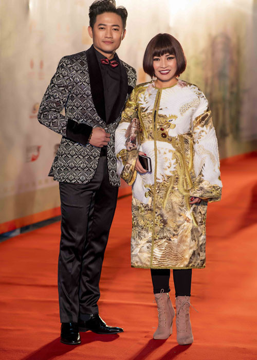 Quý Bình là MC chính của buổi lễ khai mạc Liên hoan phim quốc tế Hà Nội lần thứ V.