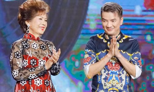 Truoc on ao, danh ca Phuong Dung tung muon cam on Dam Vinh Hung