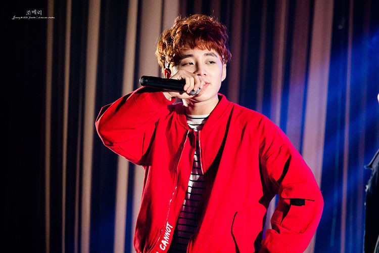 Hình ảnh Him Phạm khi còn hoạt động trong nhóm The Air.