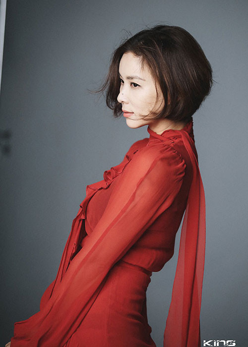 Nhiều người ngưỡng mộ Go So Young giữ được nhan sắc trẻ trung. Ảnh: Naver