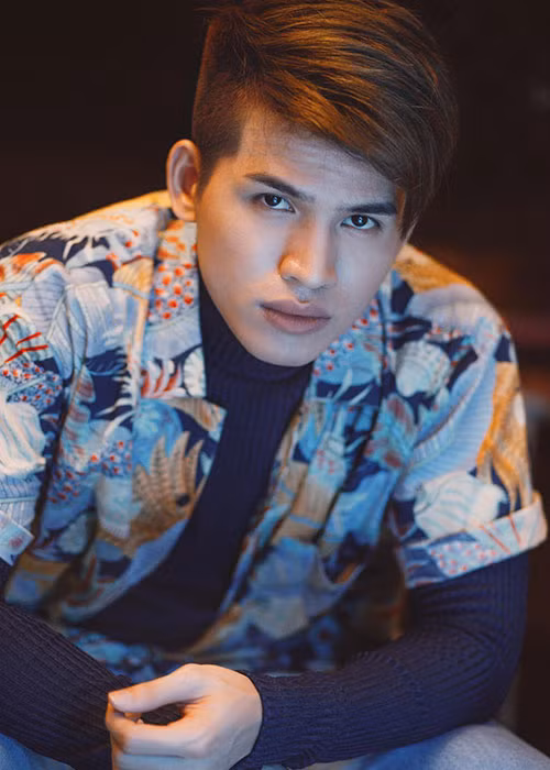 Để có vóc dáng săn chắc, những năm gần đây, Quốc Thiên nỗ lực tập gym. Ảnh: FBNV