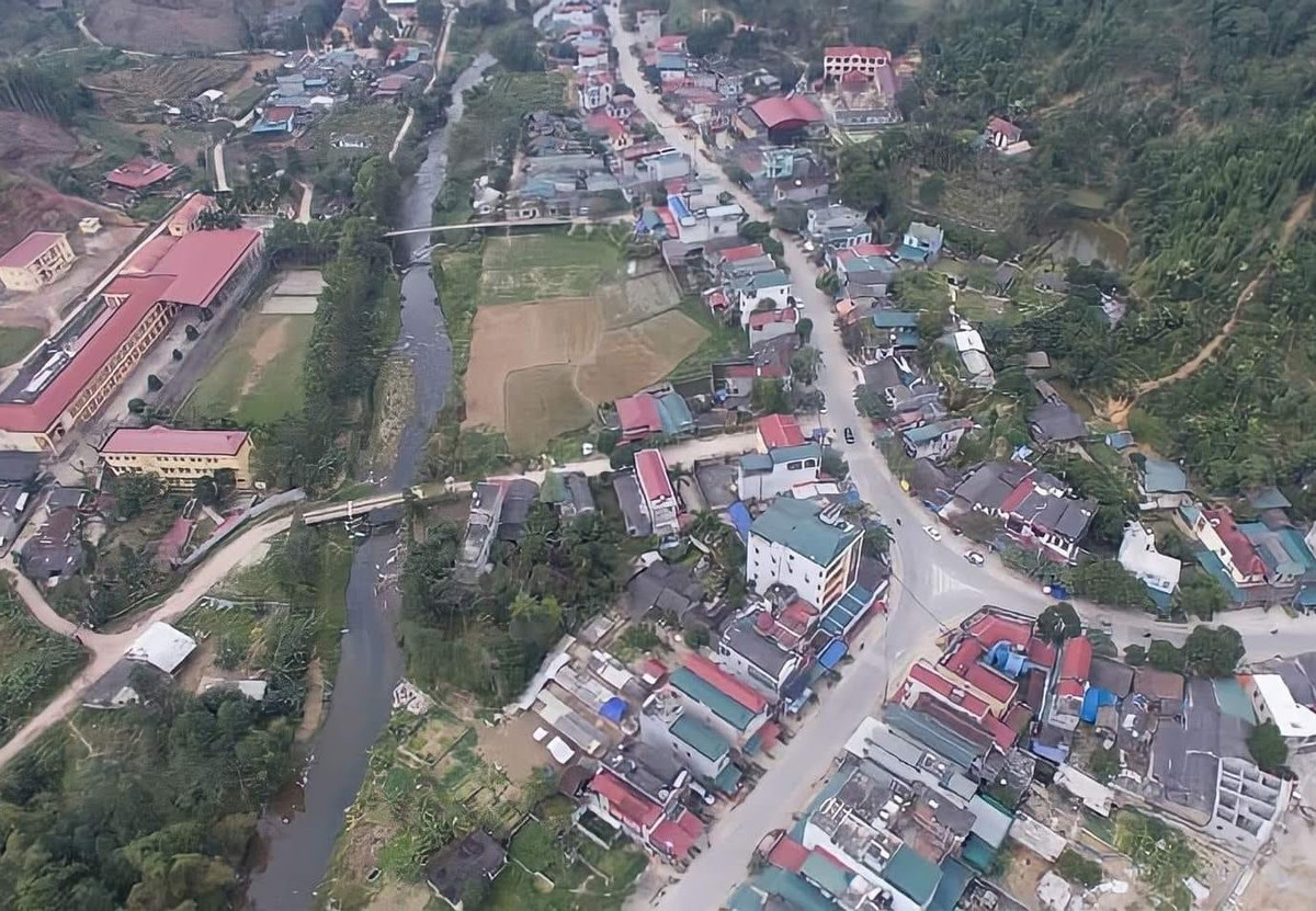 Yên Bái đưa 33 lô đất ra đấu giá, khởi điểm thấp bất ngờ Yen Bai dua 33 lo dat ra dau gia, khoi diem thap bat ngo