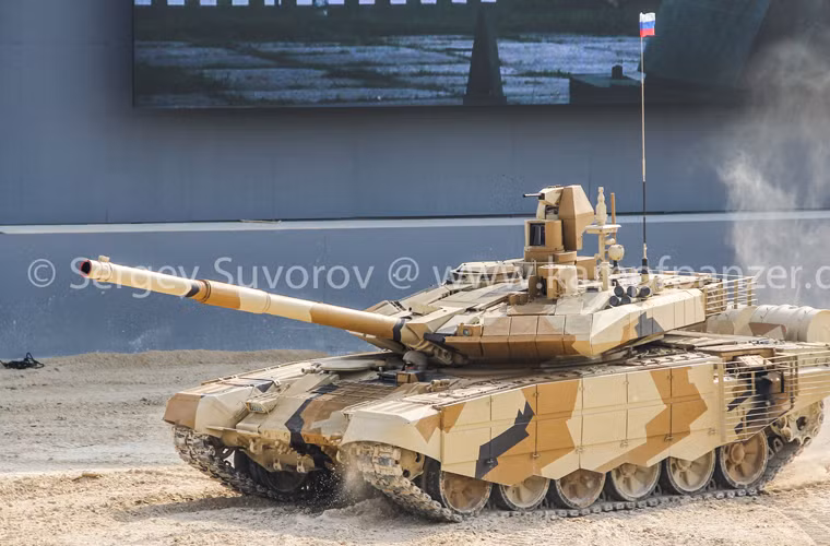 Hoặc Thái Lan cũng có thể sẽ lựa chọn phiên bản hiện đại hóa từ T-90S là T-90MS với những nâng cấp mạnh mẽ hơn về hệ thống phòng vệ, vũ khí, động lực.